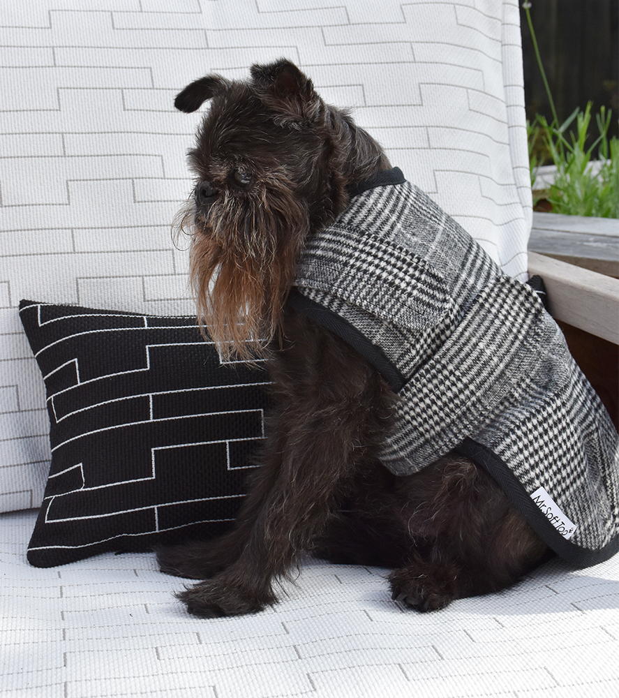 Black & White Houndstooth Tartan Walking Coat