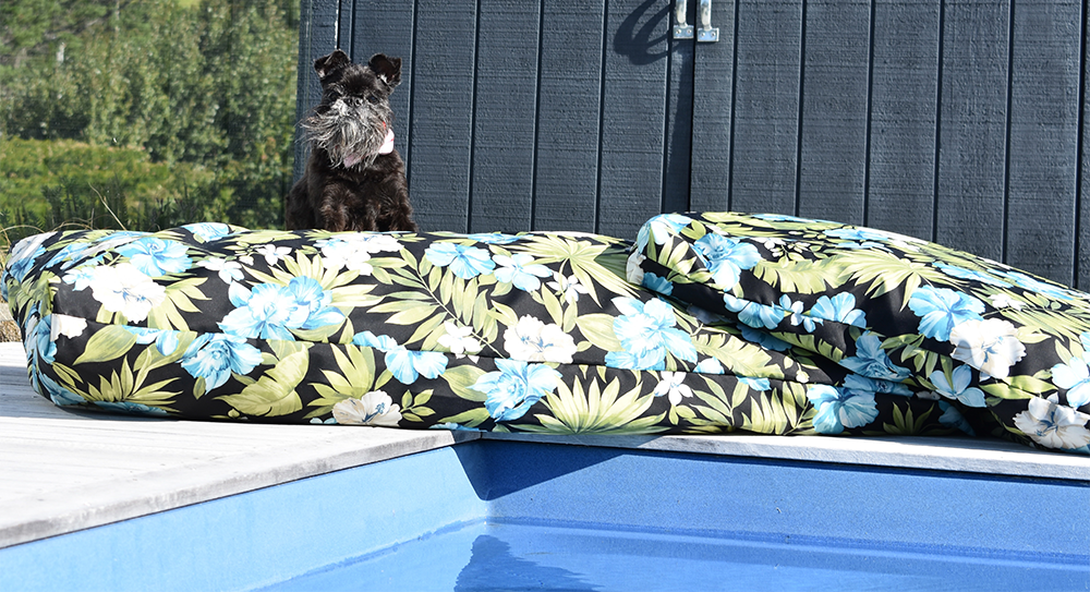 Hibiscus Outdoor Dog Bed